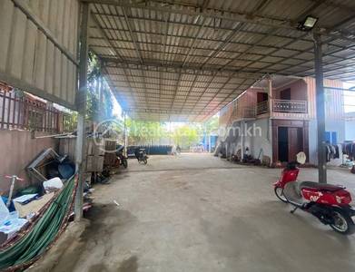 ដង្កោរ, ដង្កោរ, ភ្នំពេញ