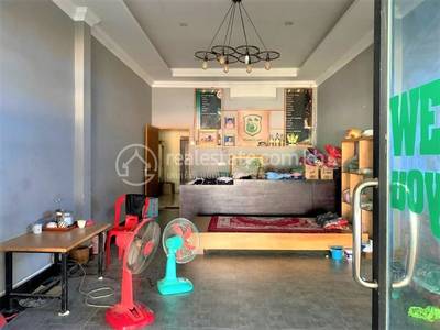 ចំបក់, បាទី, តាកែវ