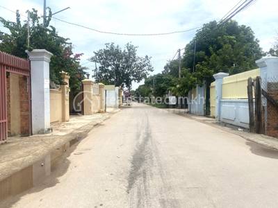 ក្បាលកោះ, ច្បារអំពៅ, ភ្នំពេញ