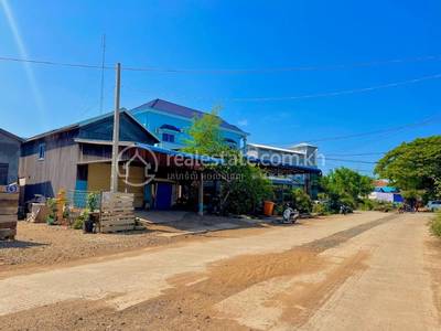 ស្ទឹងត្រែង, ស្ទឹងត្រែង, ស្ទឹងត្រែង
