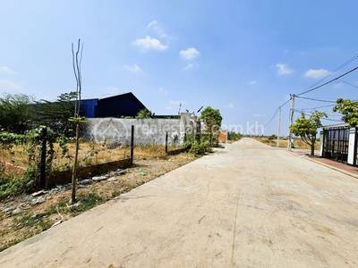 Kamboul, Por Sen Chey, Phnom Penh