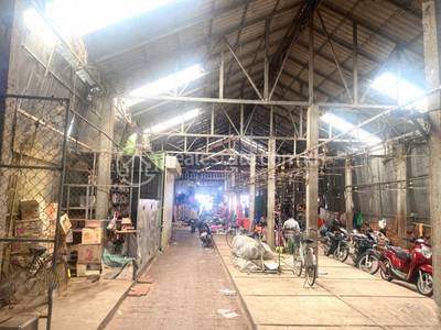 ក្បាលកោះ, ច្បារអំពៅ, ភ្នំពេញ