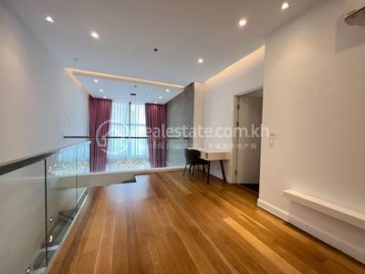 The Peninsula Private Residences
