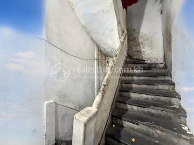  , Phsar Thmei III, Daun Penh, プノンペン
