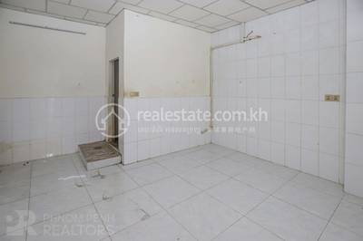 ផ្សារចាស់, ដូនពេញ, ភ្នំពេញ