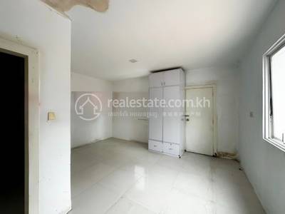  , Chakto Mukh, Daun Penh, พนมเปญ