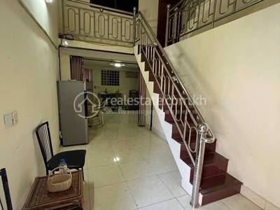  , Chey Chumneah, Daun Penh, พนมเปญ