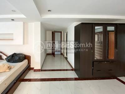 Sala Kamraeuk, Сием Реап, Сием Реап