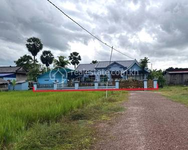 Lbaeuk, Chhuk, Kampot