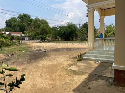Svay Luong县, Kandieng市, 菩萨省