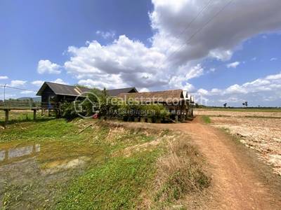 Dan Koum村, Angkor Chey县, 贡布