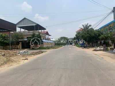 រកាក្រៅ, ដូនកែវ, តាកែវ