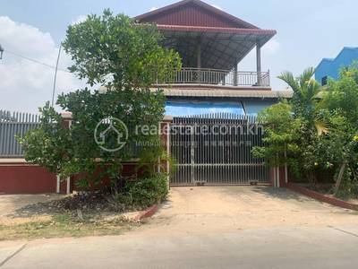 រកាក្រៅ, ដូនកែវ, តាកែវ