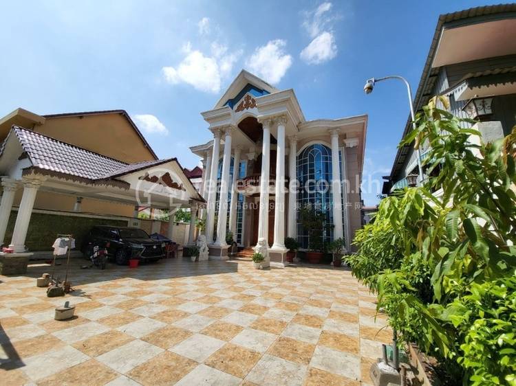 Phsar Daeum Thkov, Chamkarmon, Phnom Penh