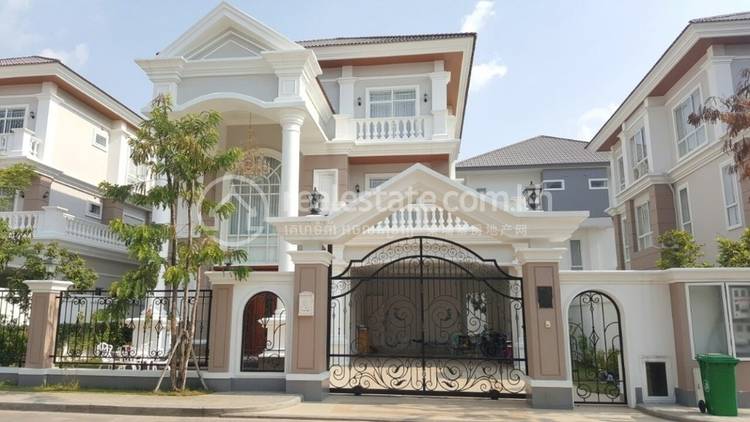 Borey Peng Huoth : The Star Platinum Paradigm