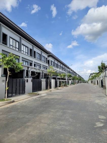  , Preaek Lieb, Chroy Changvar, Phnom Penh