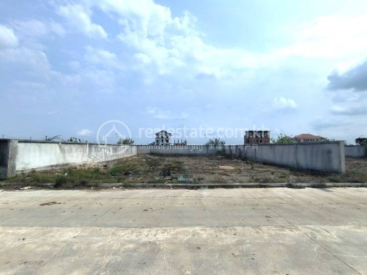  , Preaek Ta Sek, Chroy Changvar, Phnom Penh