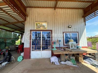 ស្ទឹងត្រែង, ស្ទឹងត្រែង, ស្ទឹងត្រែង
