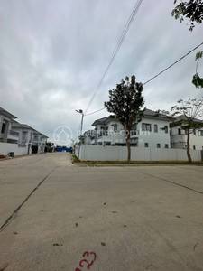   , Sambuor Meas, Mukh Kampul, Kandal