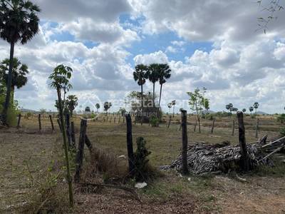 Tumnob Thum, Ponhea Lueu, Kandal