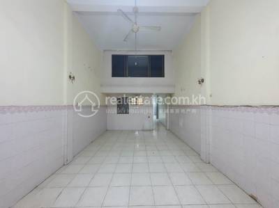  , ទំនប់ទឹក, ចំការមន, ភ្នំពេញ