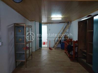 Ou Ruessei 3, 7 Makara, Phnom Penh