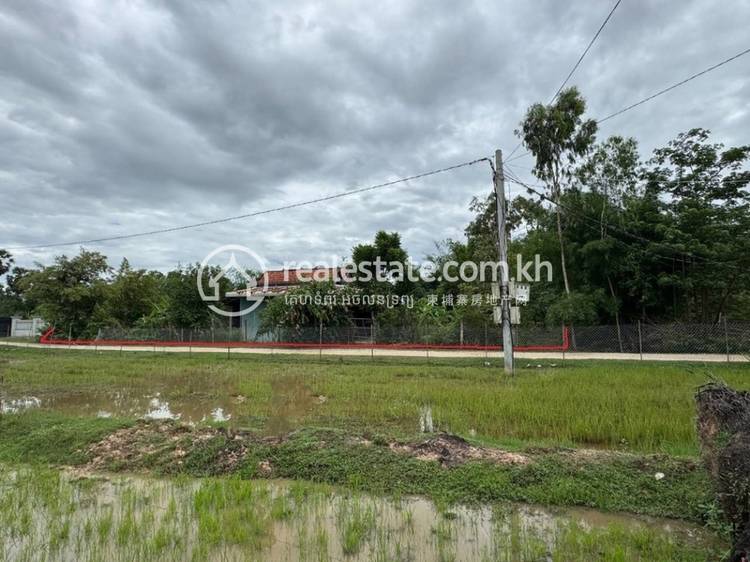 Doun Sa, Svay Chrum, Svay Rieng