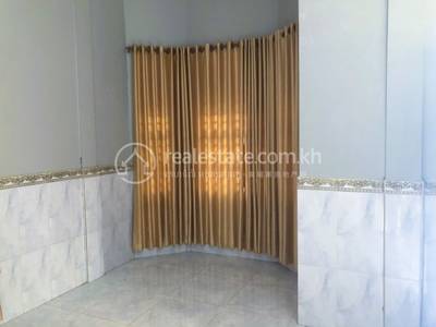 ថ្មី, ទឹកឈូ, កំពត