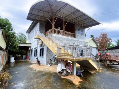 លាជ, ភ្នំក្រវាញ, ពោធិ៍សាត់