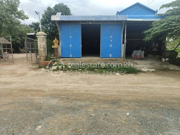 Lumhach, Angk Snuol, Kandal