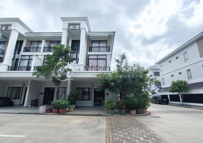 Borey Peng Huoth: The Star Platinum Eco Delta