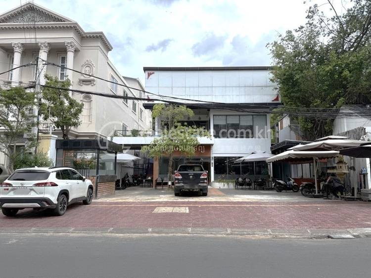  , Chey Chumneah, Daun Penh, พนมเปญ