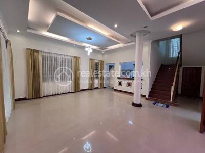  , ទន្លេបាសាក់, ចំការមន, ភ្នំពេញ