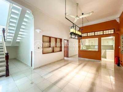  , Tonle Bassac, Chamkarmon, Phnom Penh