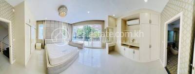 Borey Peng Huoth: The Star Platinum Mercurean I