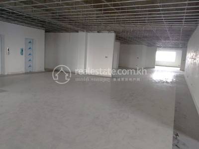  , ទឹកថ្លា, សែនសុខ, ភ្នំពេញ