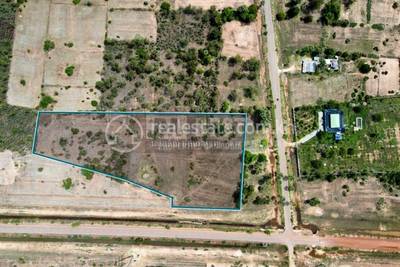Land For Sale In Siem Reap - Cambodia (5).jpg