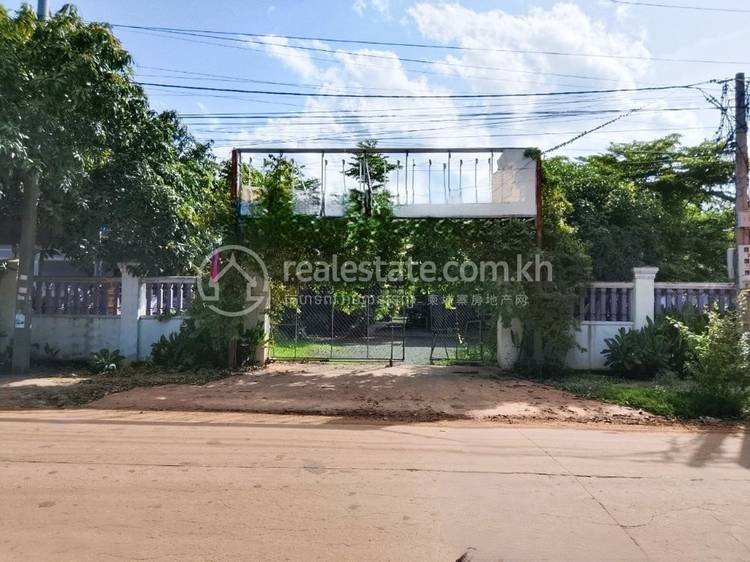 អាចារ្យលាក់, ស្ទឹងសែន, កំពង់ធំ