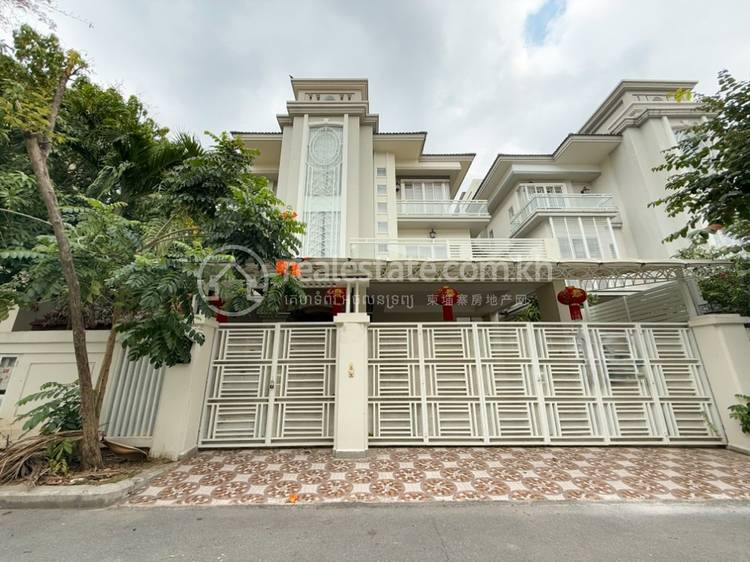 Ou Baek K'am, Sen Sok, Phnom Penh