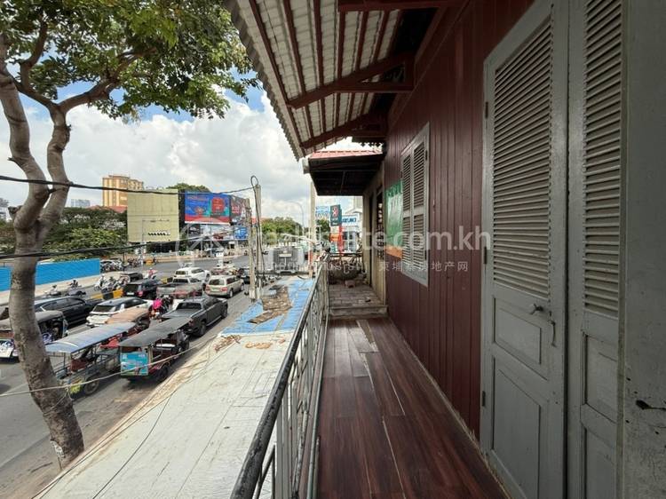 Chakto Mukh, Daun Penh, Phnom Penh