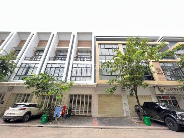 Nirouth, Chbar Ampov, Phnom Penh