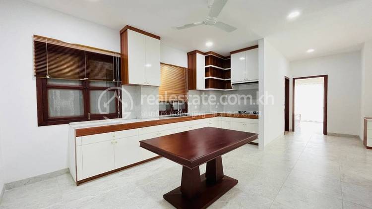 BKK 1, Chamkarmon, Phnom Penh