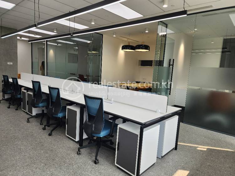 345 Office Space