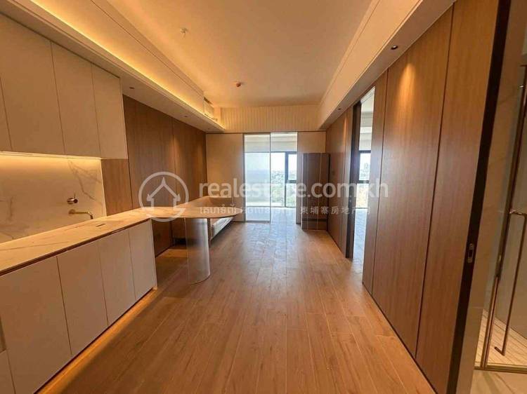 residential Condo for sale in Nirouth ID 254567 1