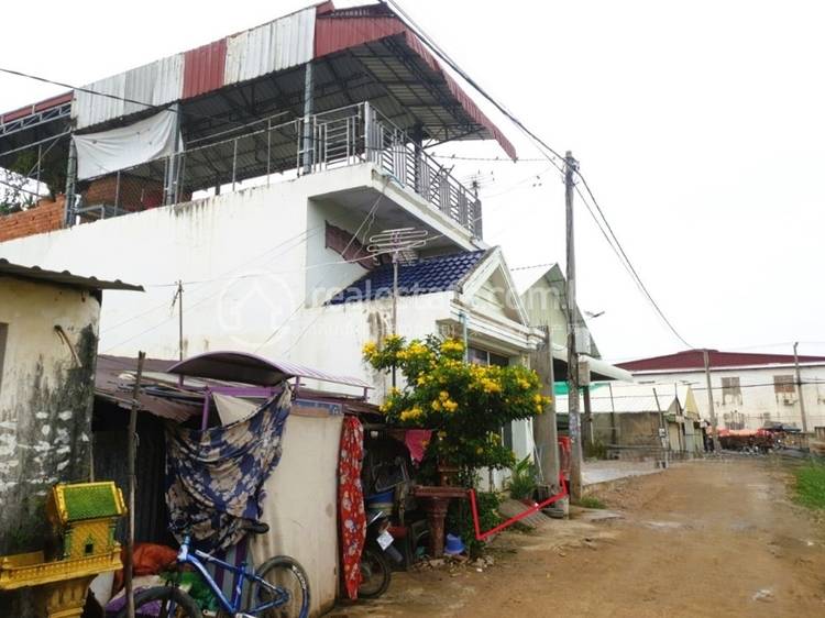 Kamboul, Por Sen Chey, Phnom Penh