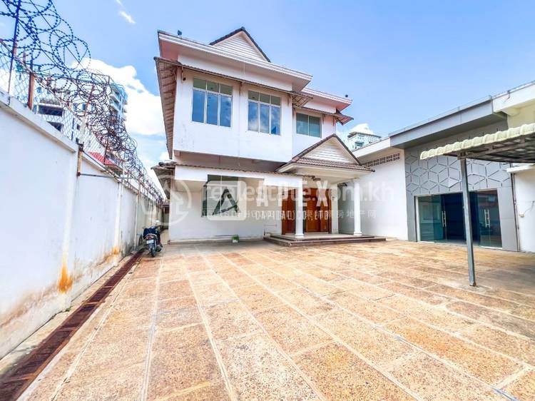   , Phsar Daeum Thkov, Chamkarmon, Phnom Penh
