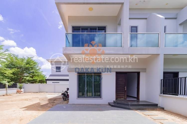 កណ្ដែក, ប្រាសាទបាគង, សៀមរាប
