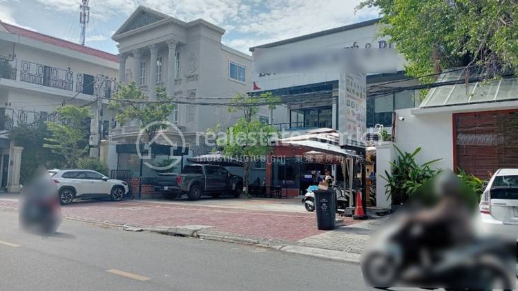Chakto Mukh, Daun Penh, Phnom Penh