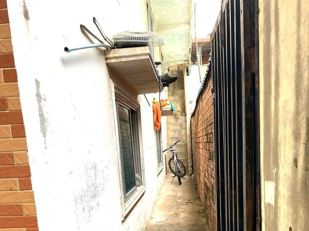 $62,000 Flat House