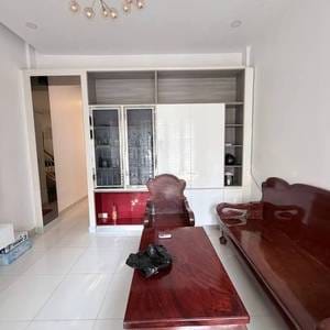 Chbar Ampov에 있는 전용면적 126㎡ 상가주택 임대
